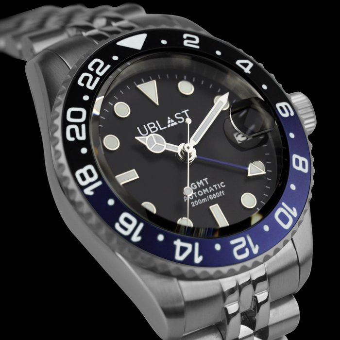 Preview of the first image of Ublast - " NO RESERVE PRICE " Diver GMT Jubilee Strap - UBDGMJ40BBU - Sub 200M - Men - 2023.