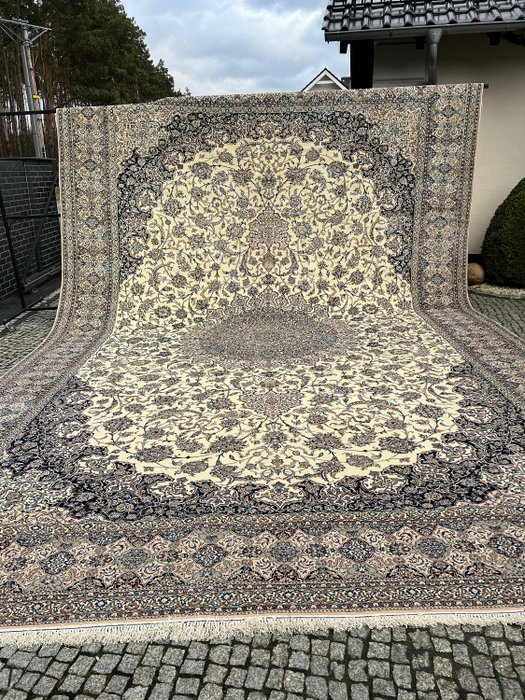 最大的納因哈比安 630x413 厘米 - 地毯 - 630 cm - 413 cm