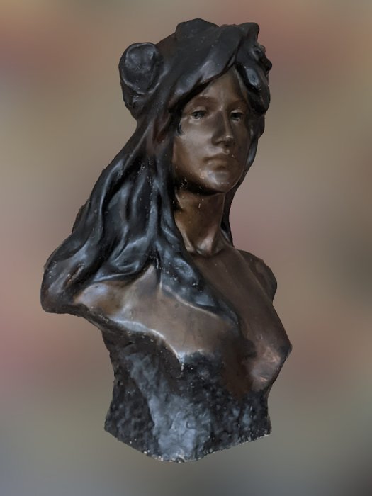 Image 2 of Very large Bust of a woman, Art Nouveau, patinated bronze ceramic, 1920 (1)