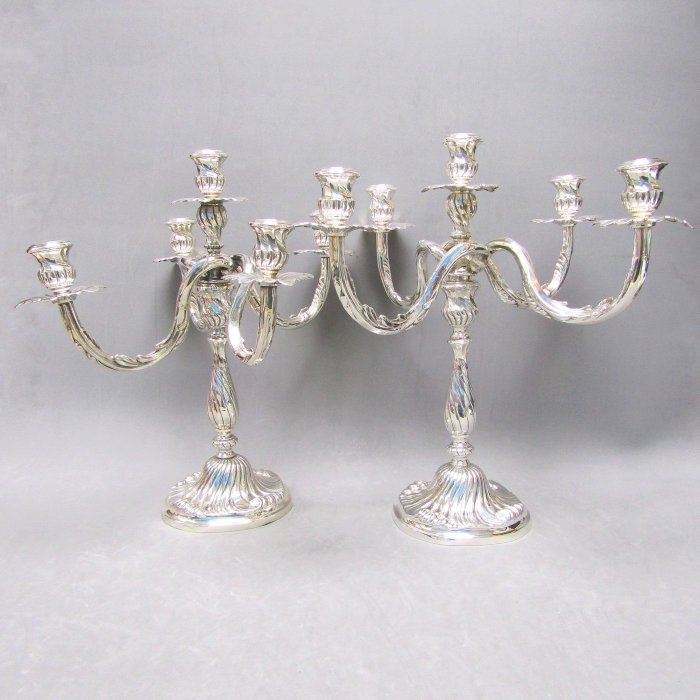 Kerzenständer, Kronleuchter (2) - Silber, Gesetz 916 - 1.673 gr. de plata - Spanien - Erste Hälfte des 20. Jahrhunderts