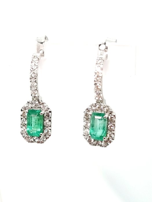 Image 3 of 18 kt. White gold - Earrings - 0.70 ct Emerald - Diamonds