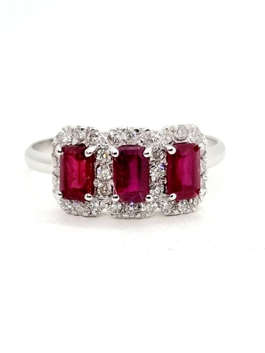 Image 2 of 18 kt. White gold - Ring - 1.65 ct Ruby - Diamonds