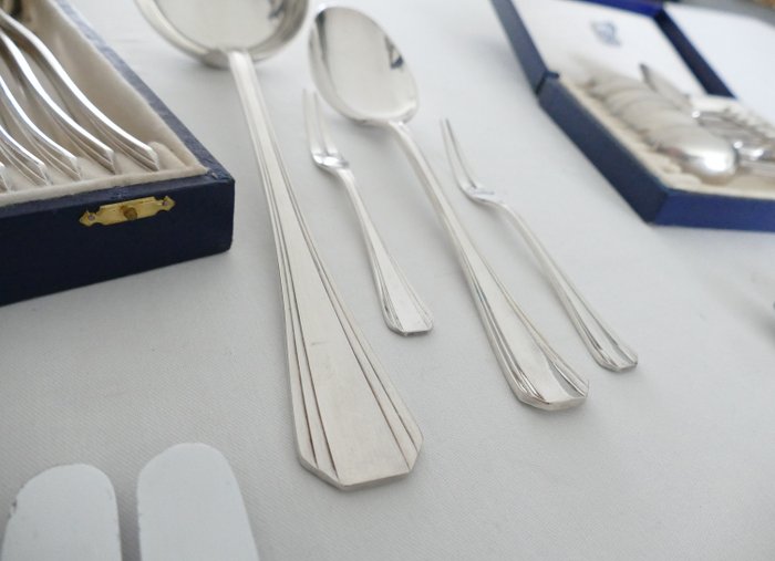 Image 3 of Luc Lanel - Christofle - Silver-plated cutlery in Boreal model - 50-piece/12-person (50)