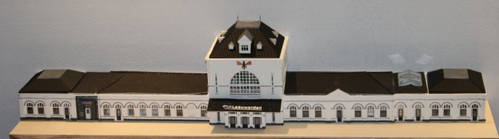 3DScaleworks H0 – Landschap, Toebehoren – Stationsgebouw Leeuwarden anno 2022, moet nog deels afgebouwd worden