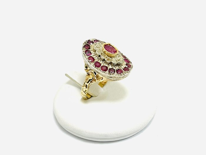 Image 3 of 14 kt. White gold, Yellow gold - Ring - 2.10 ct Ruby - Diamonds