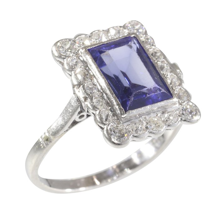 Preview of the first image of Platinum - Ring - 3.00 ct Sapphire - Diamonds, total diamond weight 0.64 crt, Vintage 1970's Sevent.