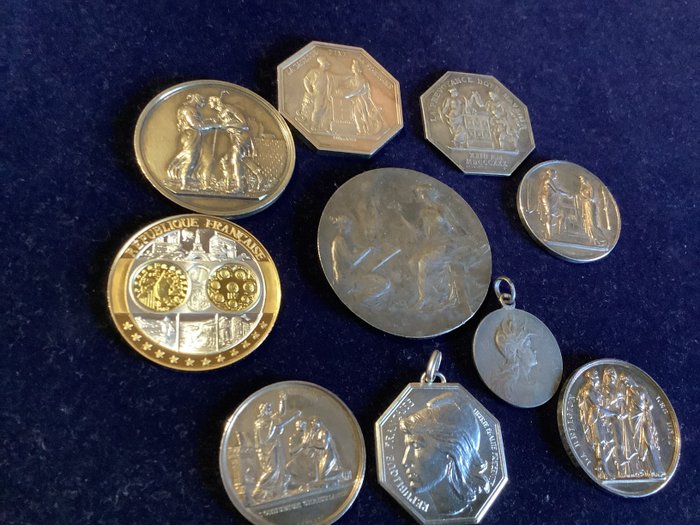 France. Lot. de 10 médailles et jetons en argent des 19e/20e siècles (10 pieces inkl. Silver)