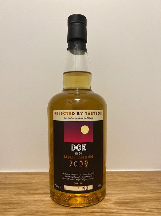Hampden 2009 12 years old - DOK - Selected By Tasttoe - b. 2021 - 70cl