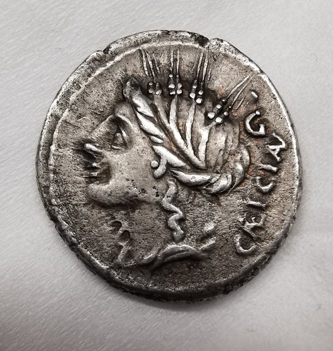Roman Republic. L. Cassius Caecianus, 102 BC. AR Denarius, - Catawiki