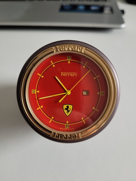 Orologio da tavolo - Ferrari - Acciaio (inossidabile) - Fine XX secolo