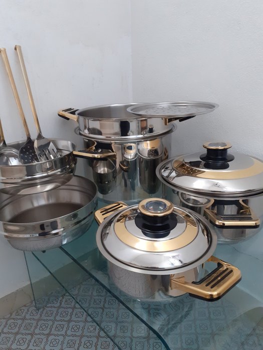 Metal C.C - Italia - 18/10 stainless steel cookware set (12
