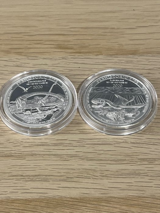 Congo. 20 Francs 2020 -  Plesiosaurus und Mamenchisaurus - 2 x 1 oz