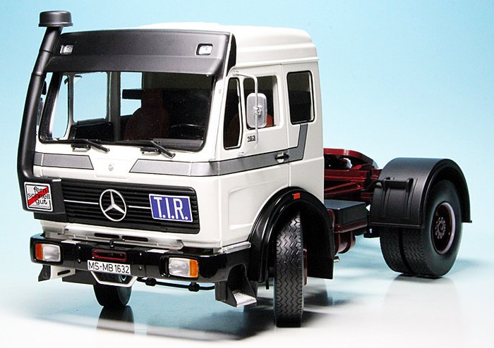 Road Kings - 1:18 - Mercedes-Benz NG 1632 - Limited Edition of 500 pcs.