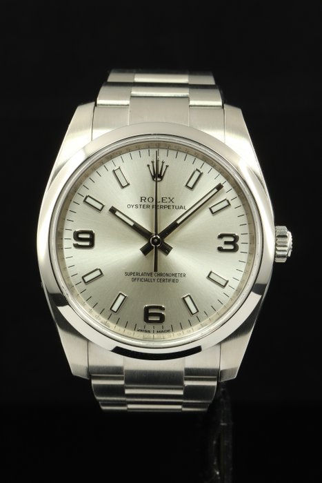 Rolex - Oyster Perpetual - 114200 - Unisex - 2011-heden