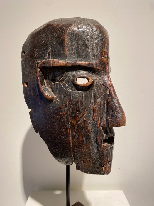 Mask (1) - Wood - Ngbandi - Belgian Congo 