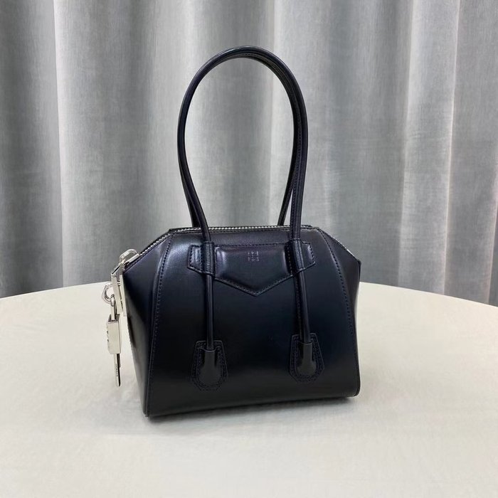Givenchy - Antigona lock mini - Handbag - auction online Catawiki