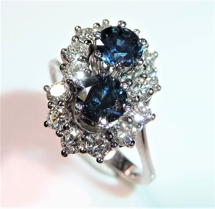 Image 2 of 14 kt. White gold - Ring - 0.80 ct - Brilliant cut + 1.28 ct. sapphires