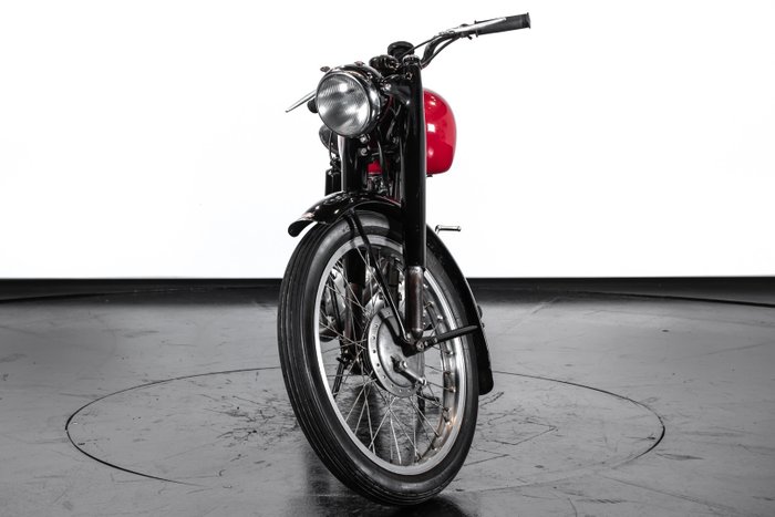 Image 3 of Moto Morini - Turismo 125 2T - short motor - 1961