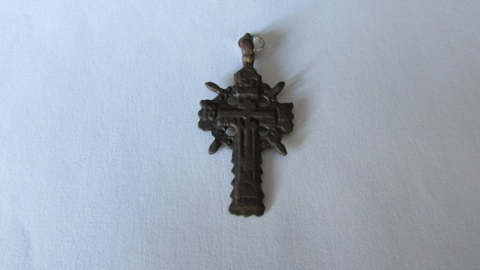 中世紀，十字軍時代 青銅色 青銅十字架 - (1×24×42 mm)