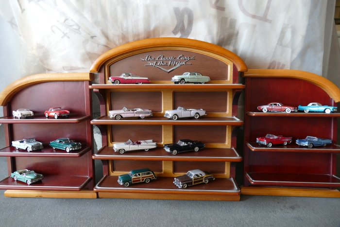 Franklin Mint - 1:43 - 17 x Classic cars of the Fifties - Waaronder enkele met uitbreidingsmodellen