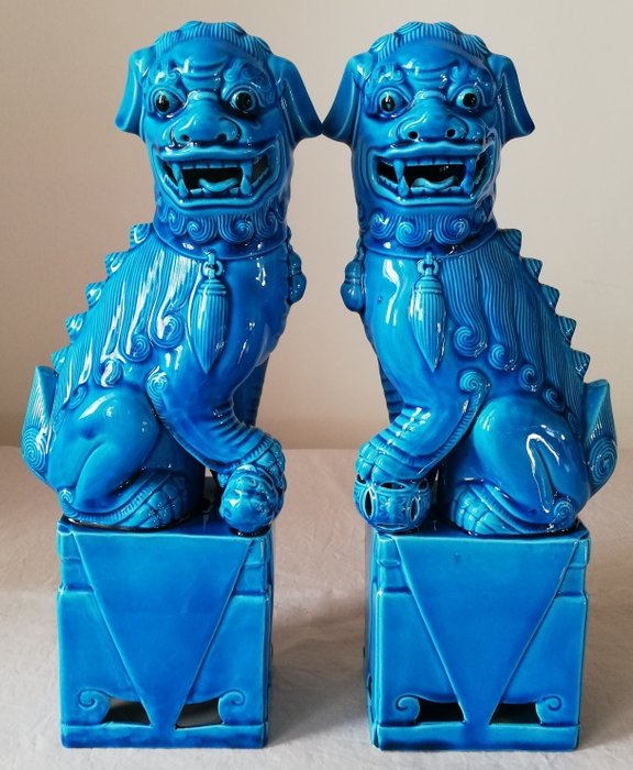 Vintage Ceramic Lion Figurines (Foo Dogs) (2)
