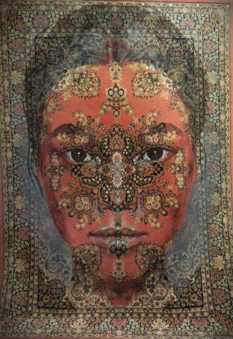 Jacqueline Klein Breteler - Portrait on Persian carpet - XXL