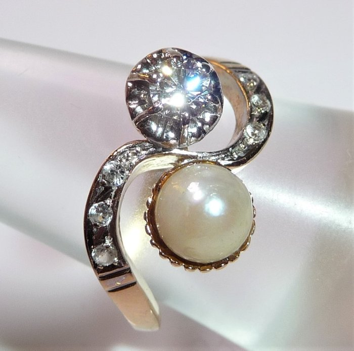 Preview of the first image of 18 kt. Yellow gold - Ring - 0.27 ct Diamond - pearl + small spinels.