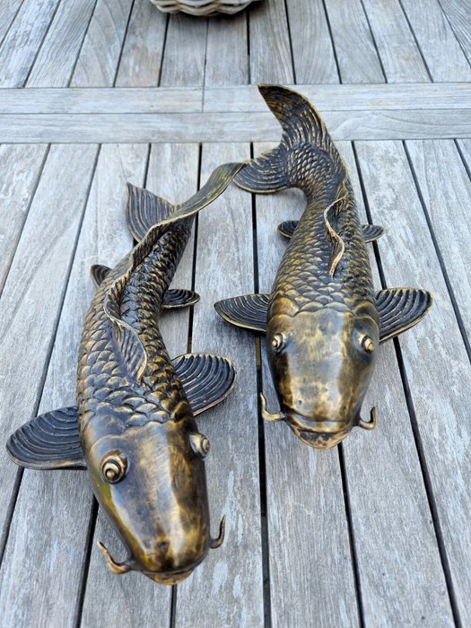 雕像 - A pair of bronze koi fish -  (2) - 黄铜色