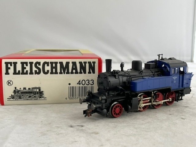 Fleischmann H0 - 4033K - Tender locomotive - Cogwheel locomotive of the Edelweiss local railway - (7958) - ELB