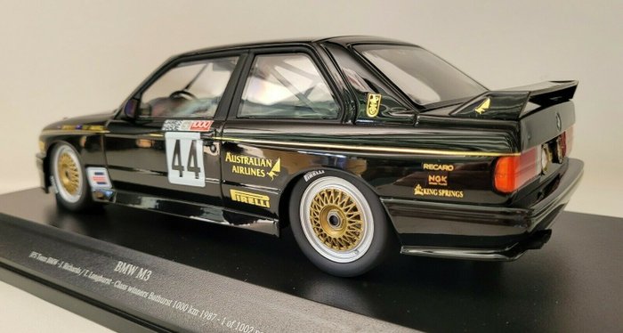 Image 3 of MiniChamps - 1:18 - BMW E30 M3 Bathurst 1000Km - Class winner 1987 JPS, Coureurs: Richards/Longhurs