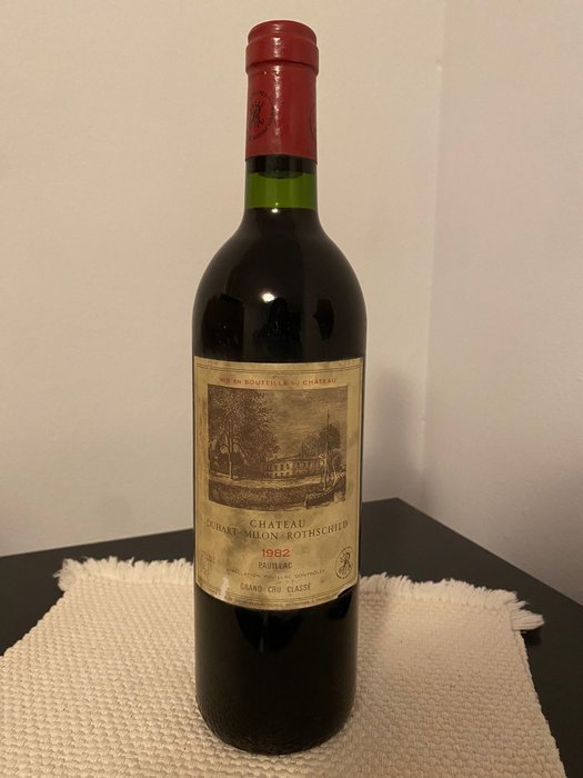 1982 Château Duhart-Milon-Rothschild - Pauillac 4ème Grand Cru Classé - 1 Bottiglia (0,75 litri)