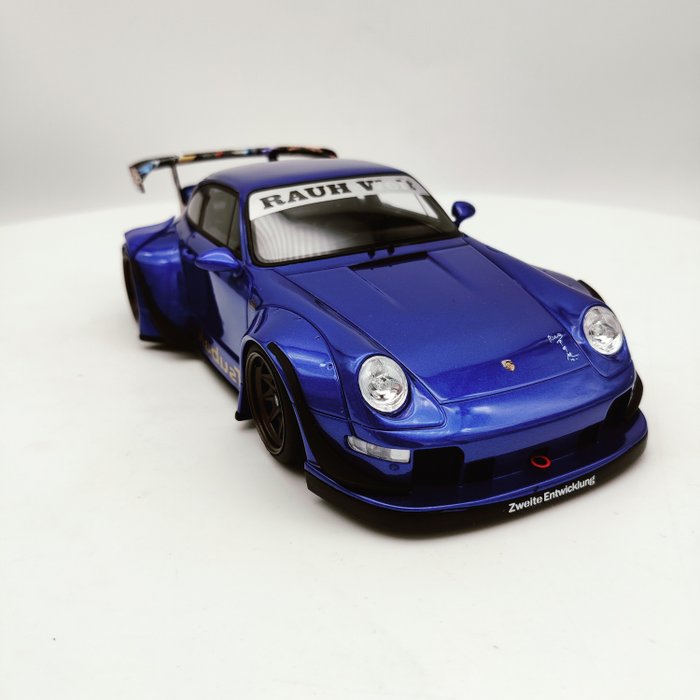 GT Spirit - 1:18 - Porsche 911 RWB Body-Kit Tsubaki Blue