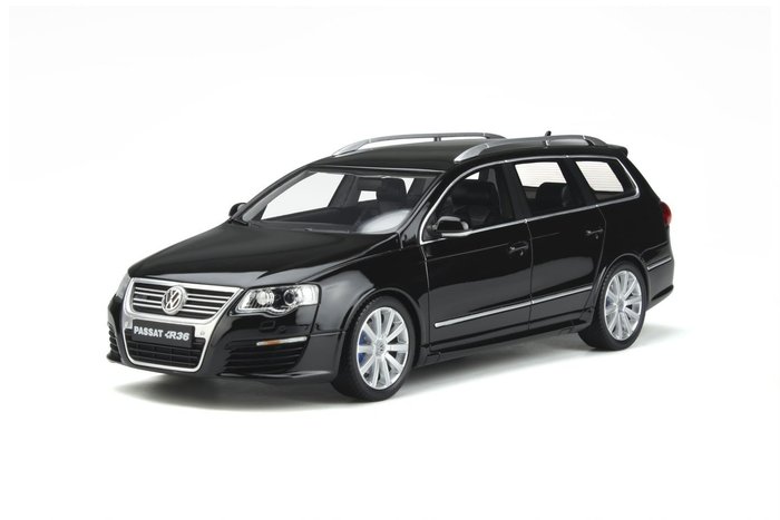Preview of the first image of Otto Mobile - 1:18 - Volkswagen Passat R36 Variant - 2008.