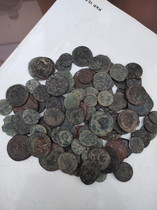 Roman Empire. Lote de 107 monedas Æ,  siglos II a. C.- IV d. C.