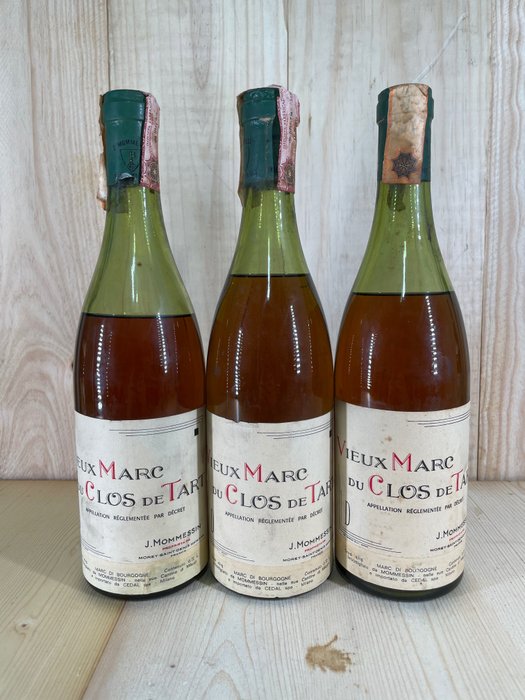 J.Mommessin - Vieux Marc du Clos de Tart - b. Anni ‘60 - 0,75 litri - 3 bottiglie