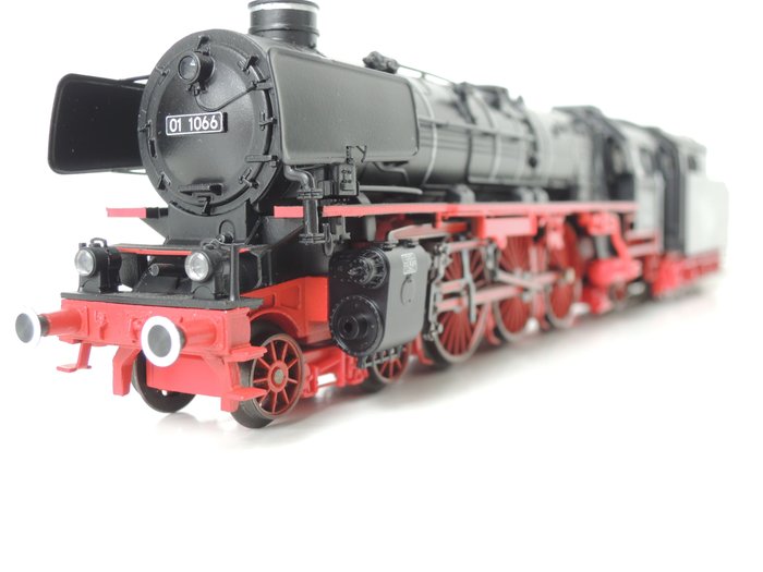 Märklin H0 - 37101 - Steam locomotive with tender - BR 01 - UEF (Ulmer Eisenbahnfreunde)