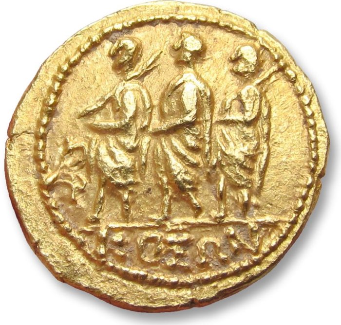 Scythian Dynasts. Koson (c. 50-25 BC). Gold Stater - Koson in alliance with Brutus -,  high quality coin, variety with the BR monogram on obverse