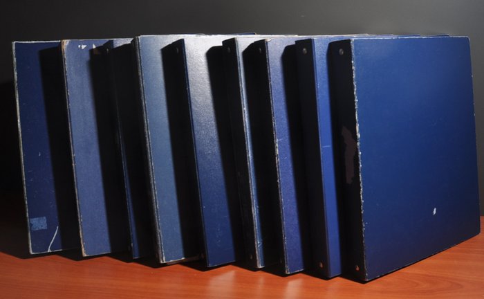 Zubehör - 9 empty Sheet Folders Blue. Covers a bit battered, interior fine