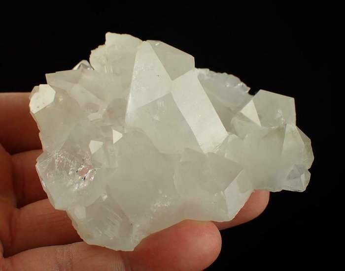 Meraviglioso quarzo alpino Cluster di cristallo - 80×65×30 mm - 146 g