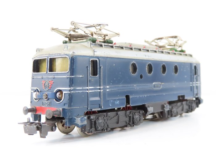 Märklin H0 - SEH 800 / 3013.4 - Elektrische locomotief - Serie 1100 in blauwe kleurstelling - NS