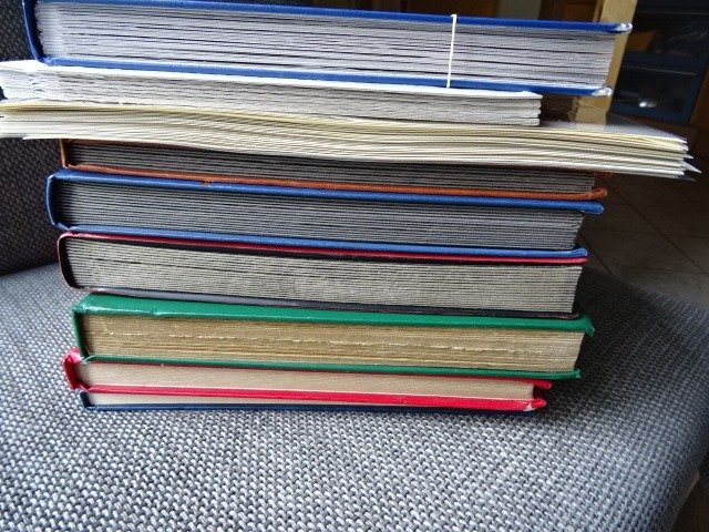 Monde - Batch to sort-out with 7 stock books and loose sheets