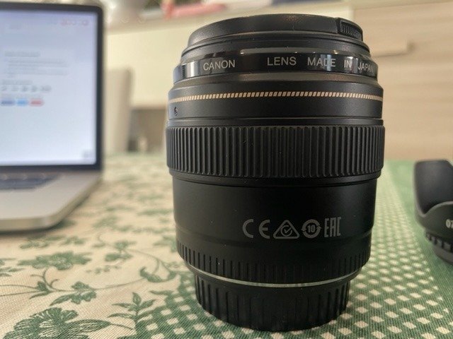 Canon EF 85mm 1:1.8 ultrasonic