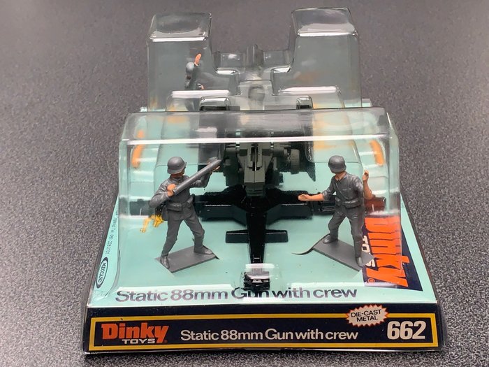 Dinky Toys - 1:32 - Static 88 mm Gun with Crew - no. 662