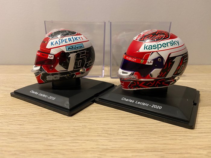 Preview of the first image of Spark - 1:5 - Pack Cascos Piloto Ferrari - Charles Leclerc 2019 and 2020.