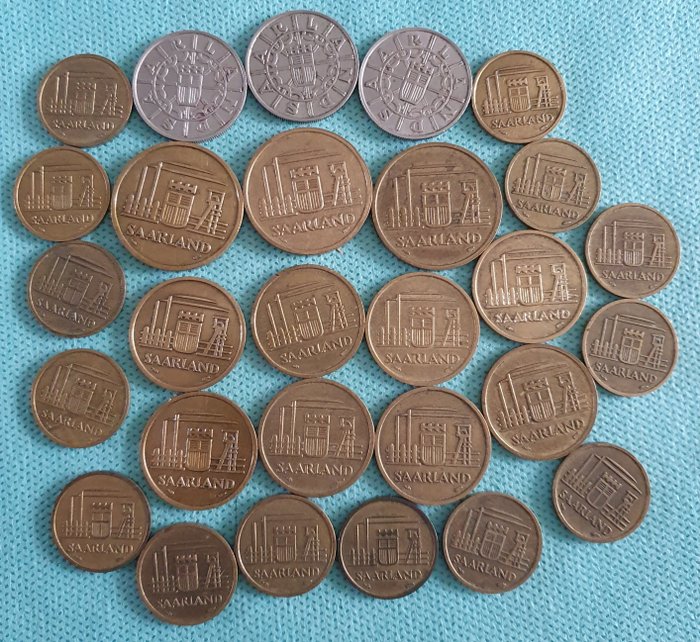 Allemagne, Saarland. Lot. 10 Franken/20 Franken/50 Franken/100 Franken 1954/1955 (28 pieces)