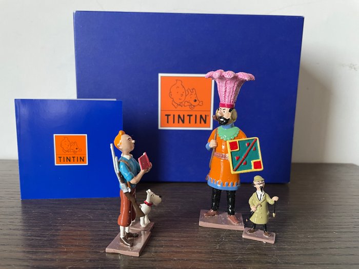 Tintin - Figurine Moulinsart 46251 - Tintin demande Le permis de chasse - Collection Reves et Cauchemars - (2011)