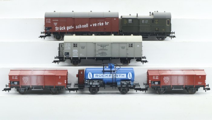 Fleischmann H0 - 5305k/5307K/5210/5436K - Freight carriage - 5 different freight cars - DRG