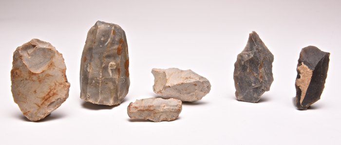 Neolitico Pietra Focaia 6 Strumenti neolitici - (90-53×-×- mm)