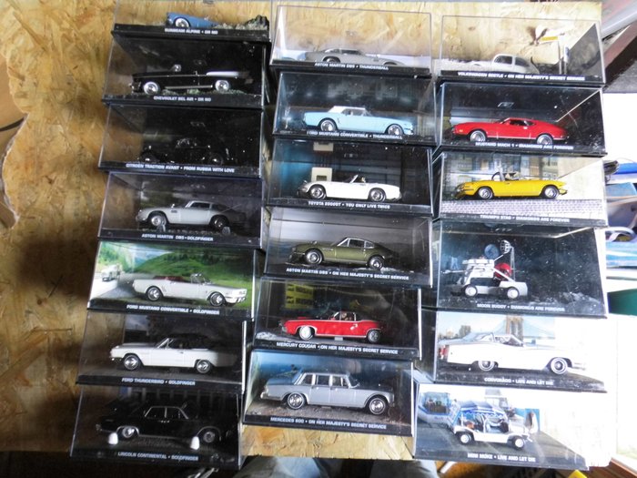 James Bond 007 - 19 Models - 1:43 - De Agostini - from 01) Dr No to 08) Live and let die