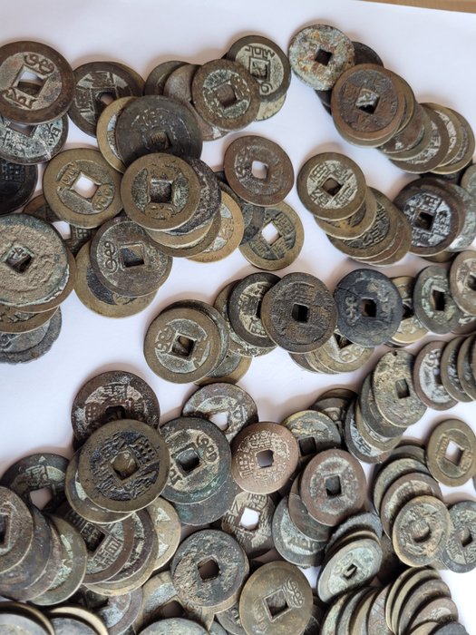 China. Sammlung Cash Münzen 178 Stück o. J. unsortiert